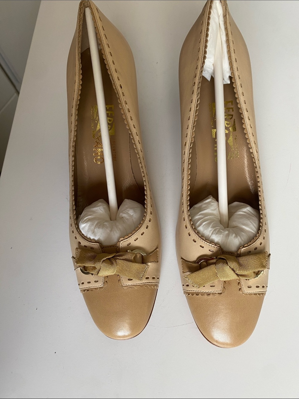 NIB Vintage Salvatore Ferragamo Bettina Pumps Size 8C